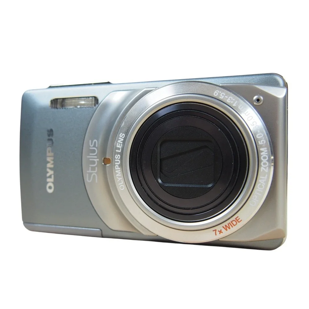 Olympus Stylus-7010 12.0MP Digital Camera Gray Bundle w/Charger + Battery EUC‎